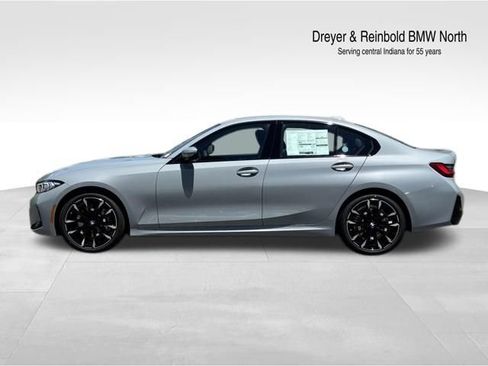 New 2026 BMW 330i xDrive Sedan w/ M Sport Package AWD/4WD image 2