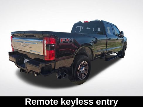 Used 2024 Ford F250 King Ranch w/ FX4 Off-Road Package AWD/4WD image 6
