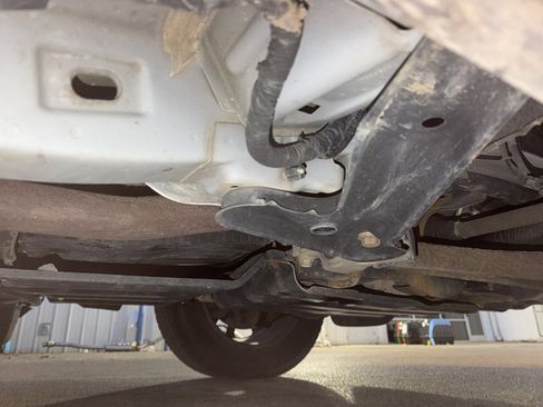 Used 2014 Jeep Grand Cherokee Limited image 20