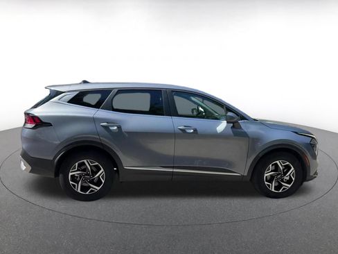 Used 2025 Kia Sportage LX FWD image 16