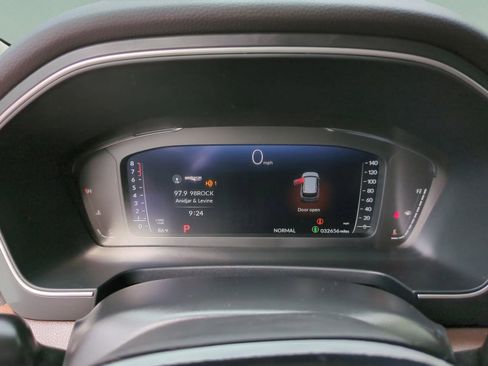 Certified 2024 Honda Pilot Elite image 12