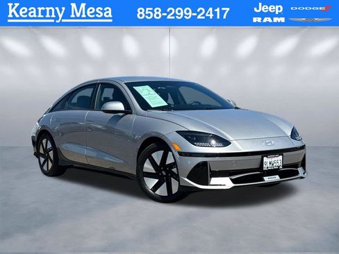 Used 2024 Hyundai Ioniq 6 SE RWD image 1