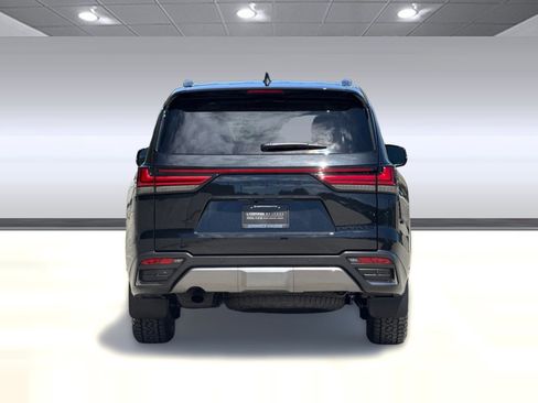 Certified 2026 Lexus LX 700h Overtrail image 9
