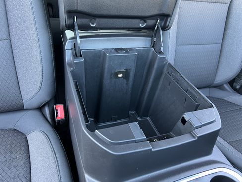 Used 2019 Chevrolet Silverado 1500 RST AWD/4WD image 24