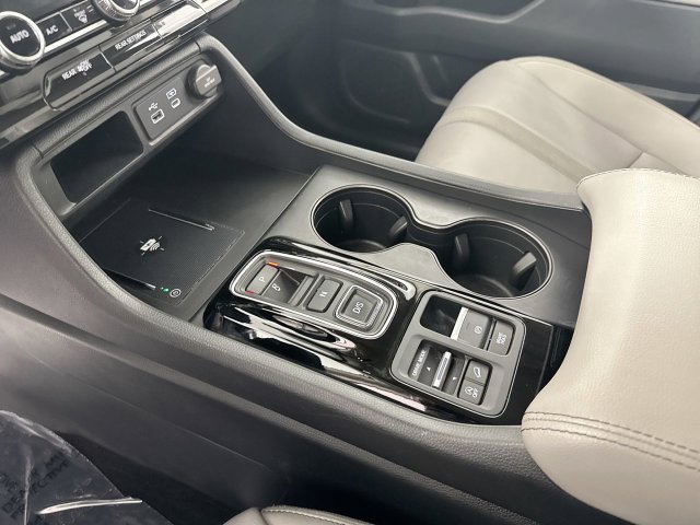 Certified 2024 Honda Pilot EX-L image 18