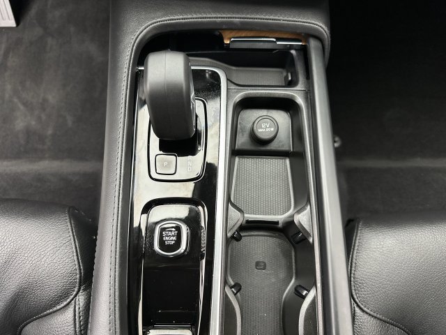 Certified 2025 Volvo XC90 T8 Plus w/ Protection Package Premier AWD/4WD image 20