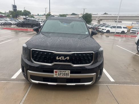 Used 2023 Kia Telluride EX X-Line AWD/4WD image 2