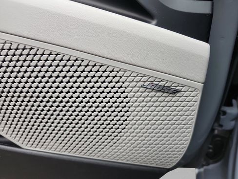 Used 2022 Hyundai Elantra Limited image 26