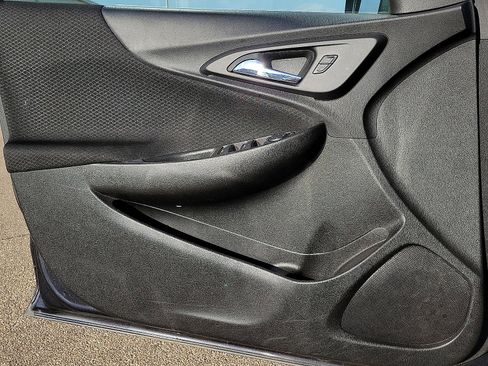 Used 2023 Chevrolet Malibu LT image 11