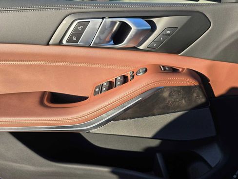 New 2026 BMW X5 sDrive40i w/ M Sport Package image 11