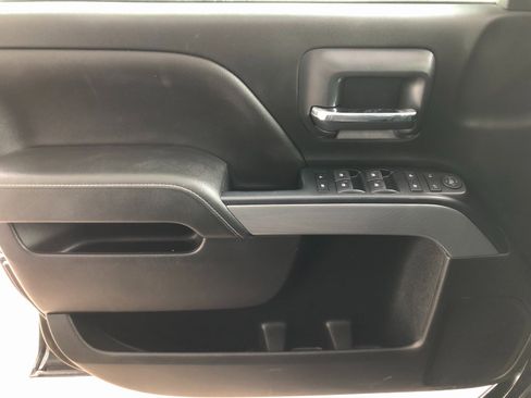 Used 2019 Chevrolet Silverado 1500 LT w/ All Star Edition image 34