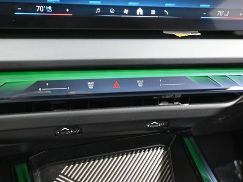 Used 2025 BMW X3 xDrive30i image 24