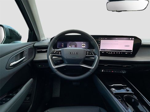 New 2026 Audi Q3 quattro 2.0T image 11