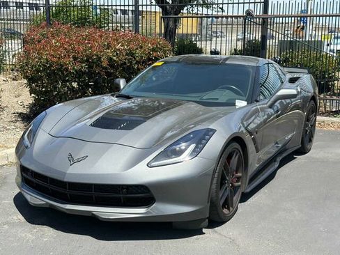 Used 2016 Chevrolet Corvette Stingray Coupe w/ 3LT Preferred Equipment Group RWD image 2