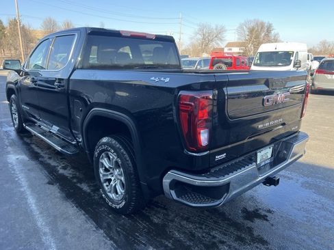Used 2021 GMC Sierra 1500 SLE image 4