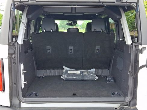 Used 2023 Ford Bronco Wildtrak AWD/4WD image 29