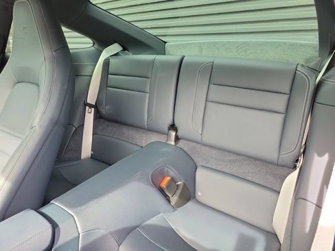 Certified 2025 Porsche 911 Carrera RWD image 19