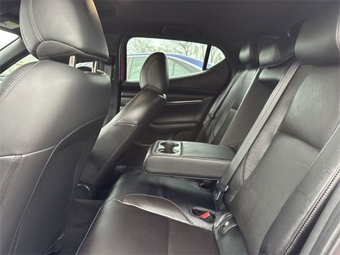 Used 2020 MAZDA MAZDA3 AWD Hatchback w/ Premium Pkg image 9