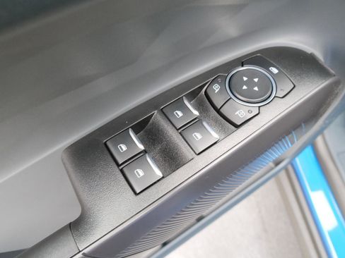 New 2025 Ford Maverick XL w/ Equipment Group 102A image 17