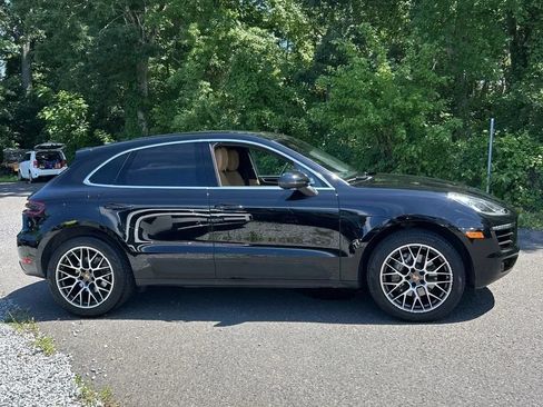 Used 2017 Porsche Macan S AWD/4WD image 10