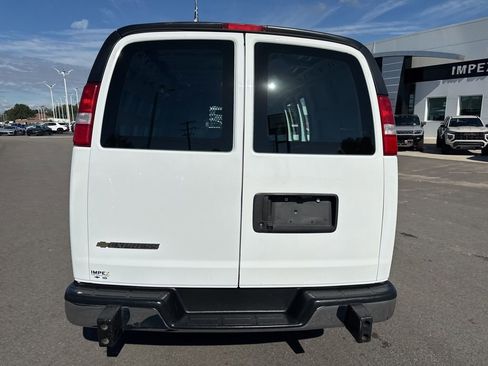 Used 2023 Chevrolet Express 2500 w/ Driver Convenience Package image 4