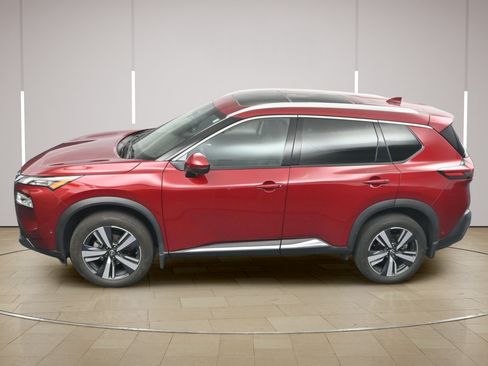 Certified 2023 Nissan Rogue SL w/ SL Premium Package FWD image 39