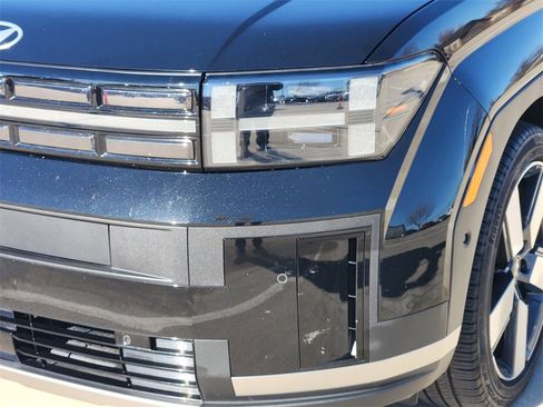 Used 2024 Hyundai Santa Fe Limited image 10