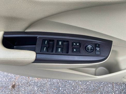 Used 2017 Acura RDX FWD image 16