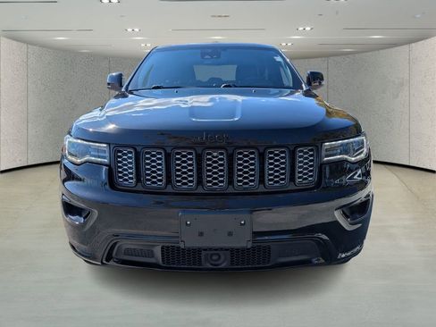 Used 2021 Jeep Grand Cherokee Laredo X image 8