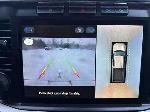 Used 2023 Ford F250 XLT w/ Black Appearance Package image 29