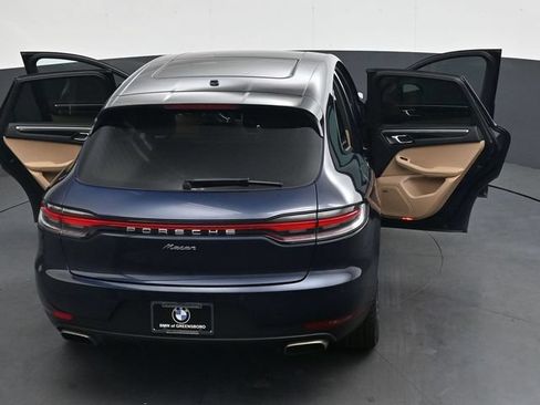 Used 2021 Porsche Macan AWD/4WD image 41
