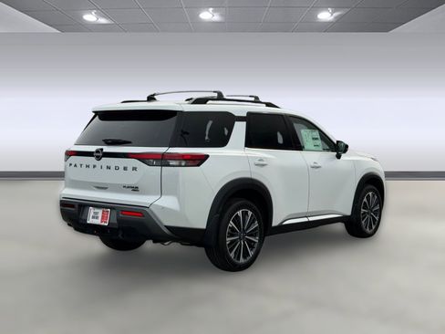New 2026 Nissan Pathfinder Platinum AWD/4WD image 9