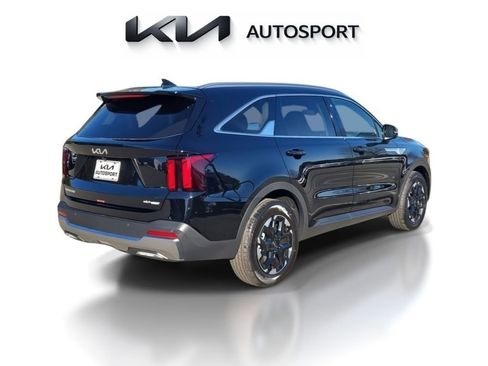 New 2026 Kia Sorento S w/ S Panoramic Sunroof Package FWD image 8