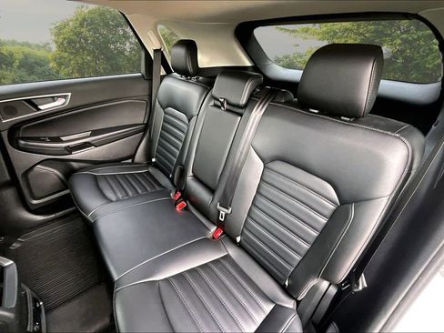 Used 2022 Ford Edge SEL w/ Convenience Package AWD/4WD image 25