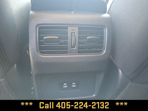Used 2025 Nissan Rogue SV FWD image 19