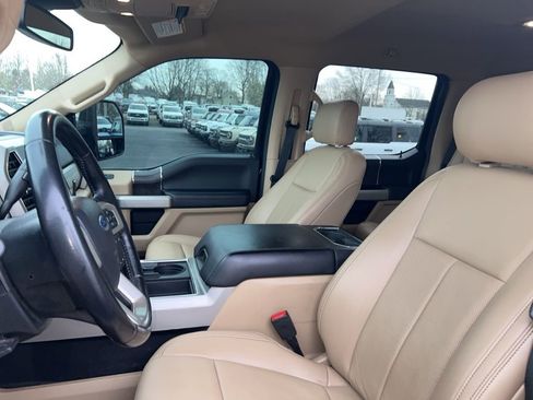 Used 2021 Ford F450 Lariat w/ Lariat Value Package image 5