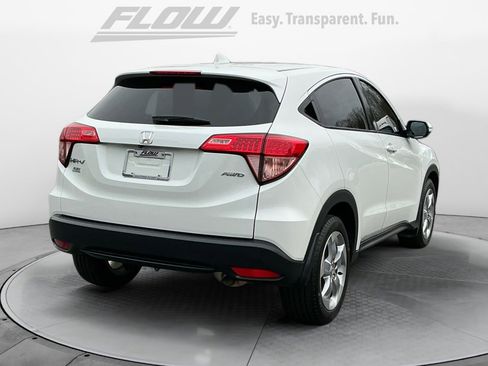 Used 2016 Honda HR-V EX image 9