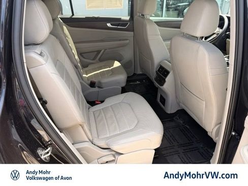 Used 2024 Volkswagen Atlas SEL AWD/4WD image 20