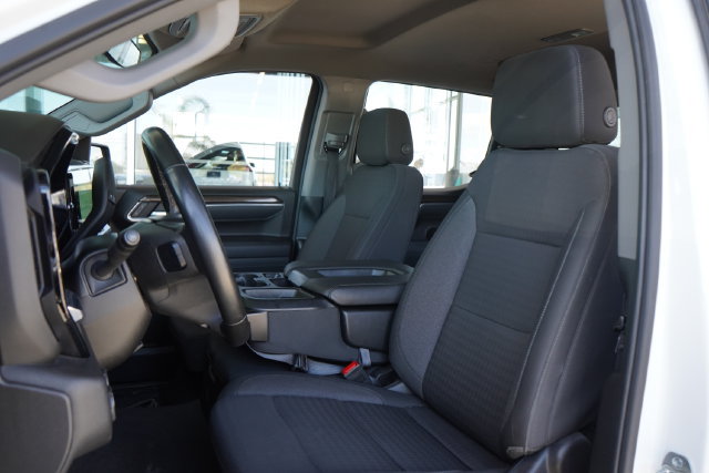 Used 2025 Chevrolet Silverado 1500 LT AWD/4WD image 38