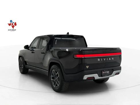 Used 2023 Rivian R1T Adventure image 3