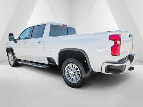 Used 2020 Chevrolet Silverado 2500 High Country w/ Technology Package AWD/4WD image 7