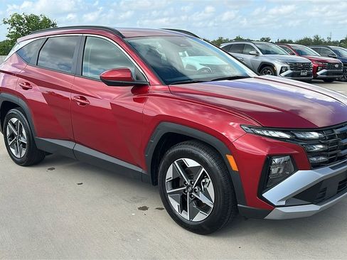 Used 2025 Hyundai Tucson SEL image 14