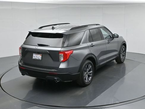 Used 2023 Ford Explorer XLT w/ Equipment Group 202A image 39