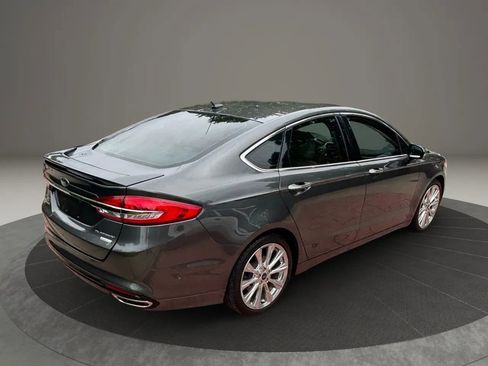 Used 2017 Ford Fusion Platinum image 5