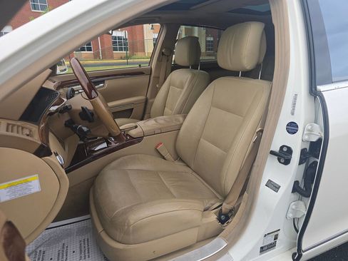 Used 2013 Mercedes-Benz S 550 4MATIC image 15