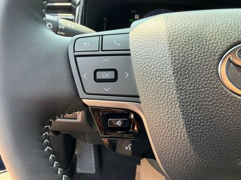 New 2026 Toyota Camry SE FWD image 25