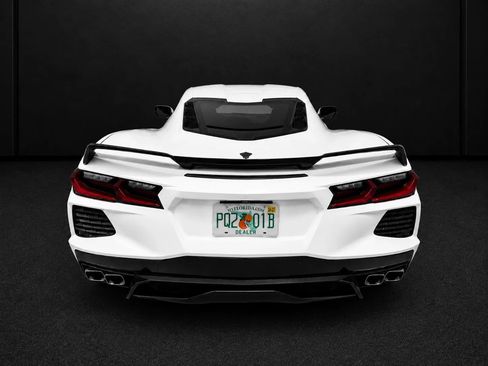 Used 2022 Chevrolet Corvette Stingray Coupe w/ 1LT RWD image 4