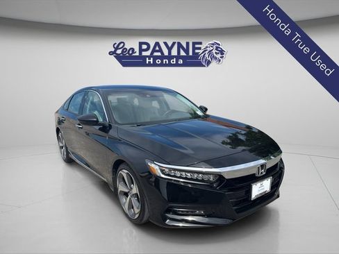 Certified 2018 Honda Accord Touring image 1