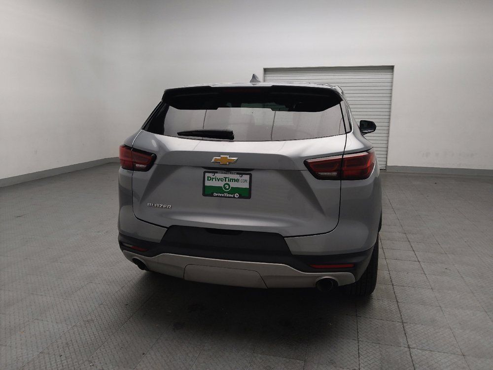 Used 2025 Chevrolet Blazer LT FWD image 7