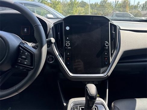 Certified 2025 Subaru Crosstrek 2.5i Limited w/ Popular Package #3A image 12